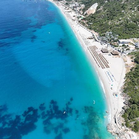 Alevra Hotel Dhërmi Kültér fotó