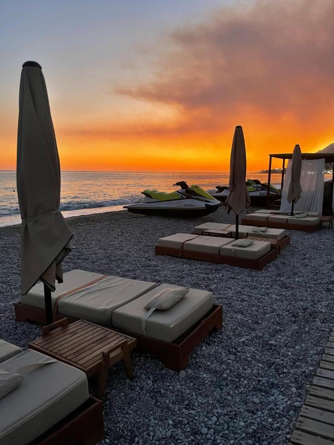 Alevra Hotel Dhërmi Kültér fotó